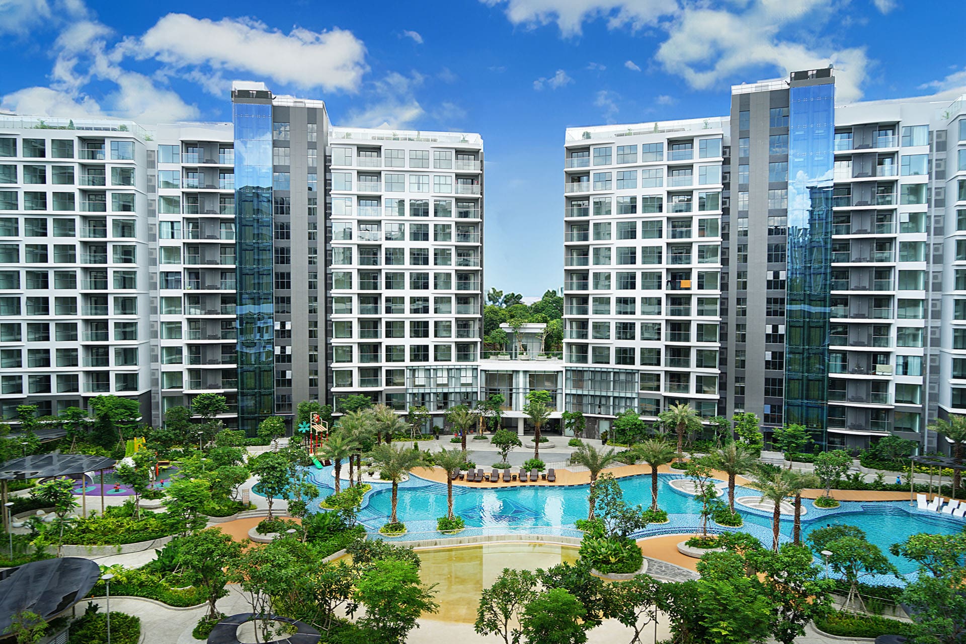 Toan-canh-Diamond-Centery-Celadon-City-1.jpg